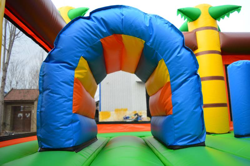 Location structure pirate parfait pour anniversaire, kermesse et baptême sur Lyon et ses alentours