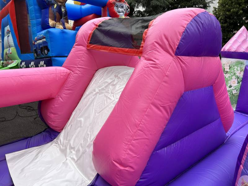 Location de château gonflable princesse parfait pour les anniversaires et autres événements sur région lyonnaise