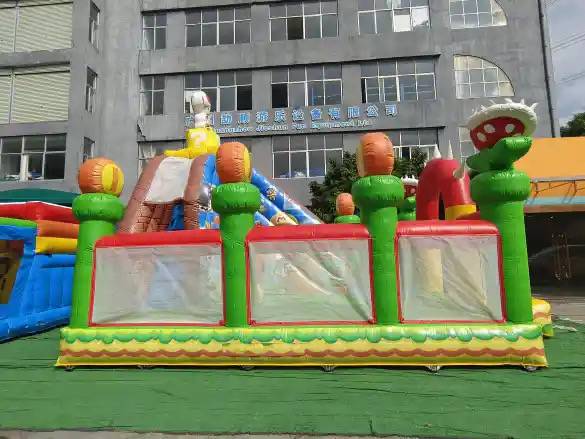 Location de structure gonflable Combo Mario à Tassin-la-Demi-Lune (Lyon)